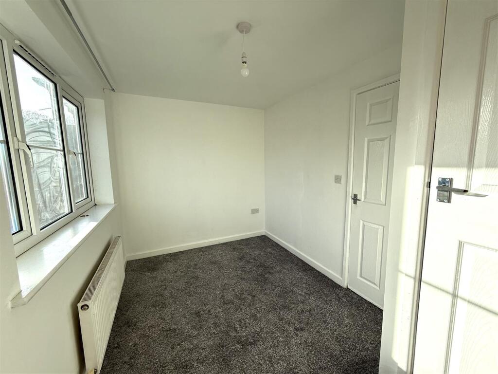 84 TALBOT BEDRO.jpeg