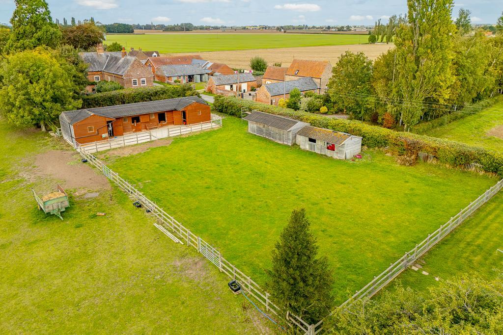 Ashton House (Kirton)-8.jpg