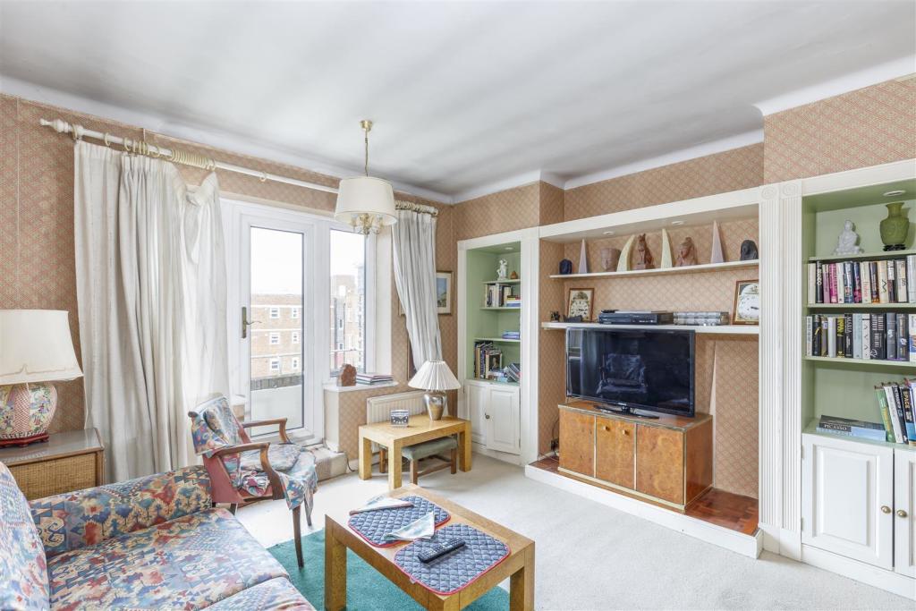 Bedroom/Lounge