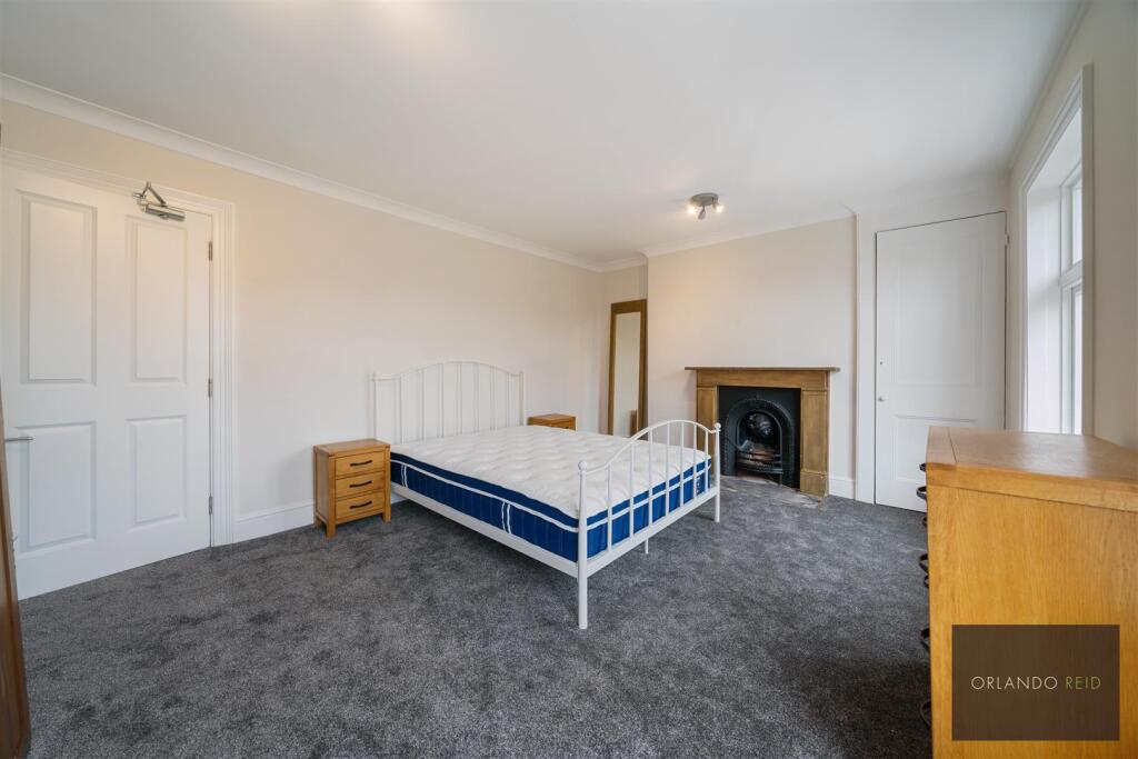 9 Jeffreys Road SW4 6QU-2.jpg