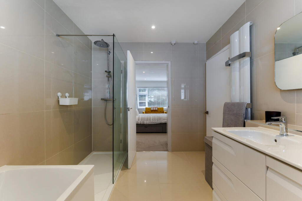 GF Bathroom