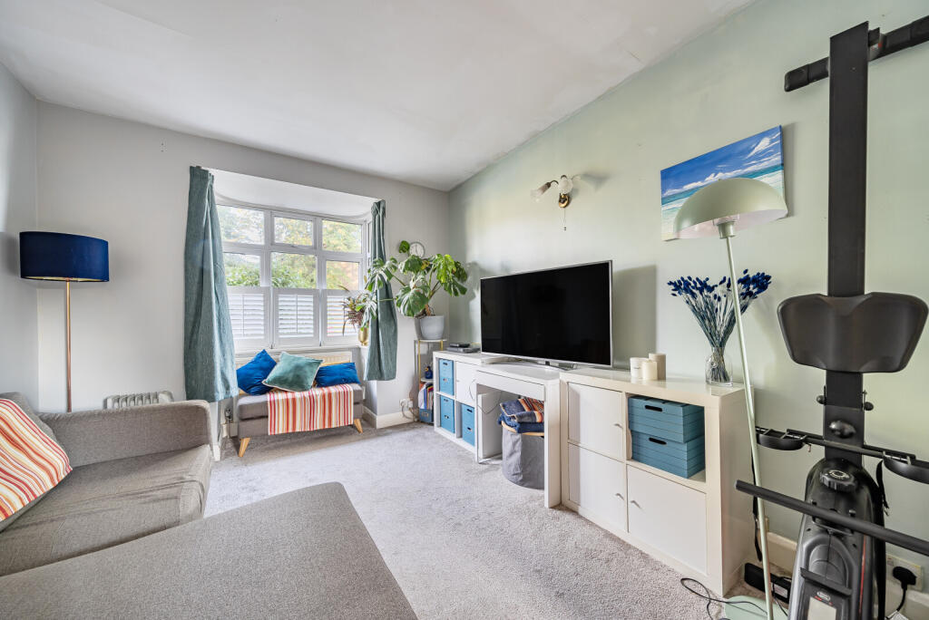 1362319-12-68e7e7...