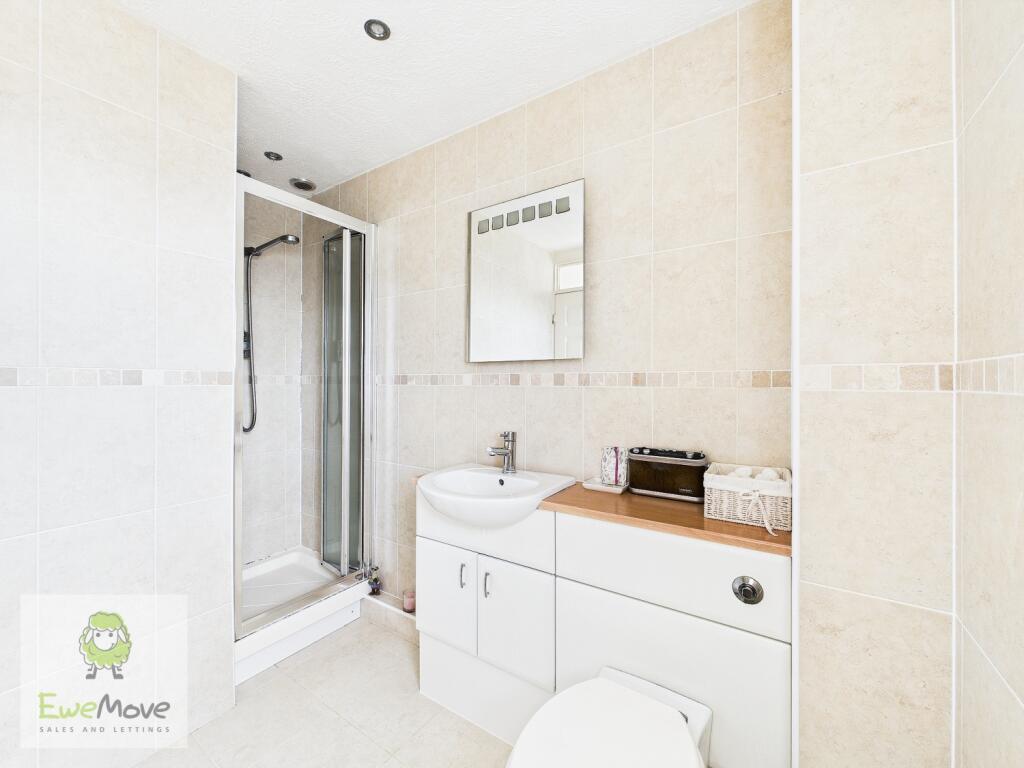 Ensuite Shower Room