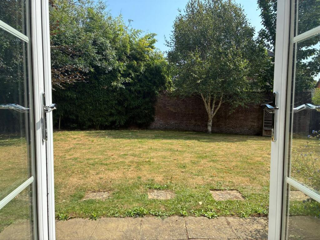 WhatsApp Image 2025-08-06 at 14.19.50 (2).jpeg