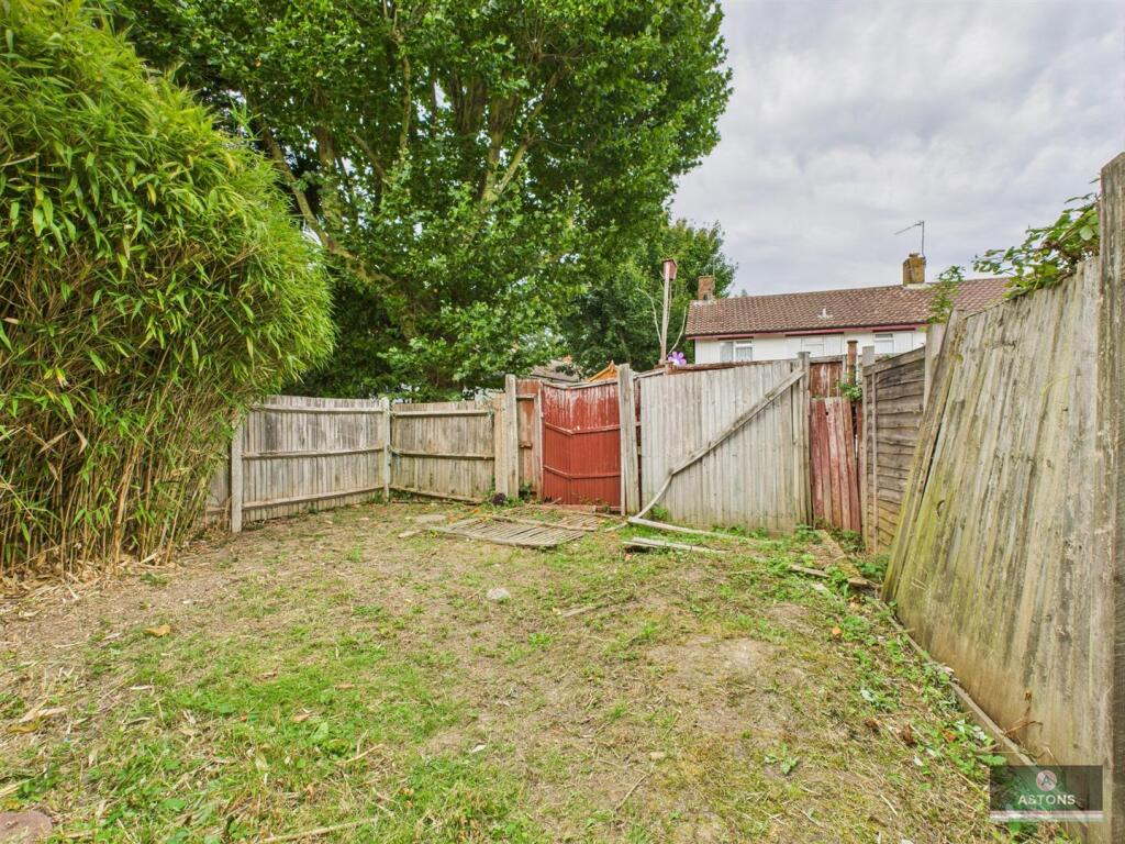 CAM04622G0-PR0024-STILL016.jpg