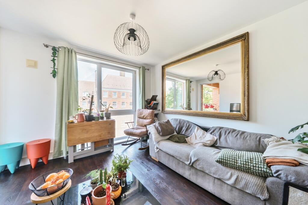 1314887-3-685d5c1...