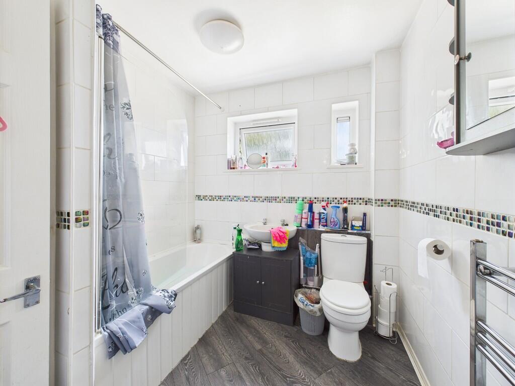 CAM01835G0-PR0251...