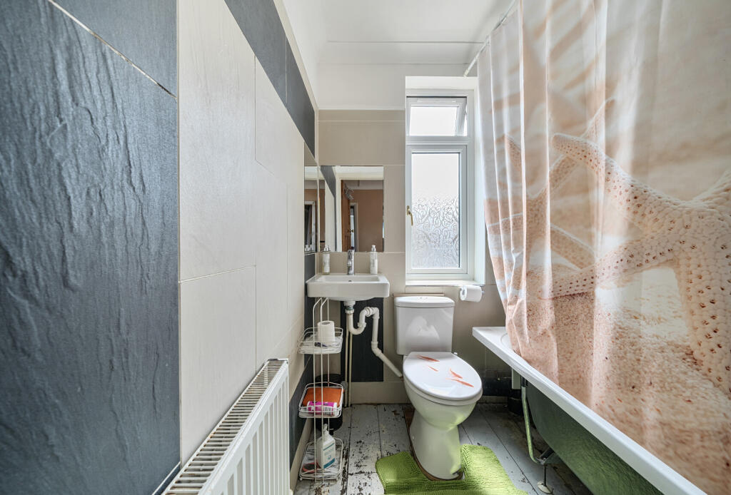 1304047-19-683ef6...