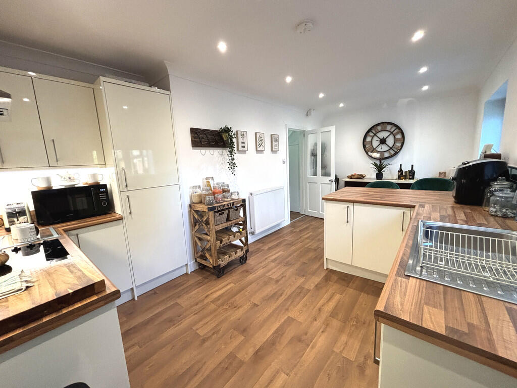 Breakfast Kitchen