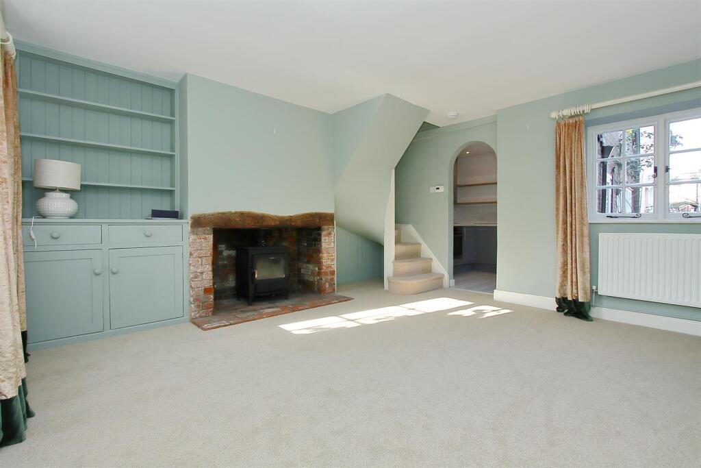 4 mill race close PH20.JPG