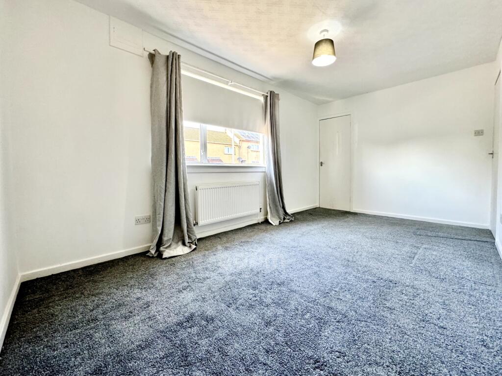 1E7B18EE-8126-469F-AB68-D2D43D7F2A52