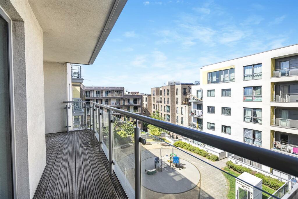 8557115-exterior05.jpg