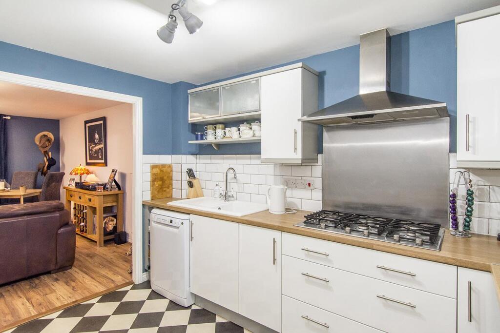 (Kitchen Photo Two)
