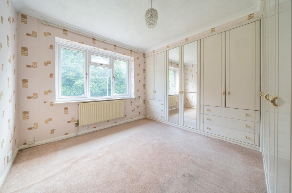 1304803-12-684811...