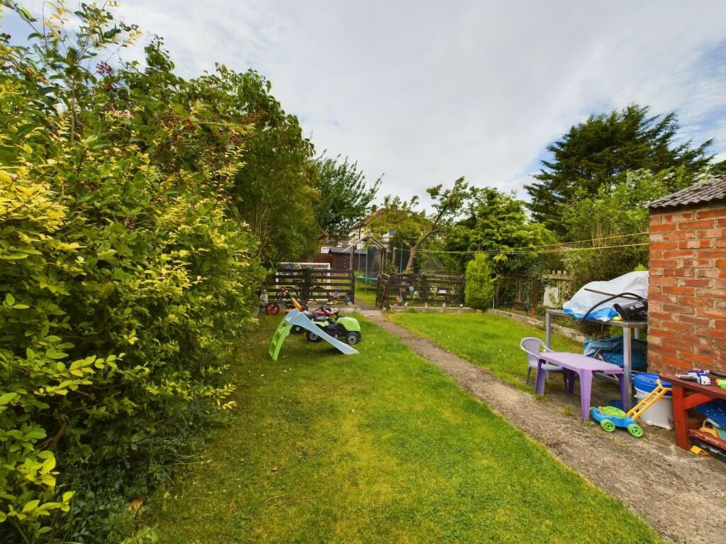 CAM01835G0-PR0070...