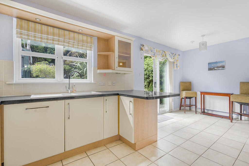 22 Sunnyside Aven...