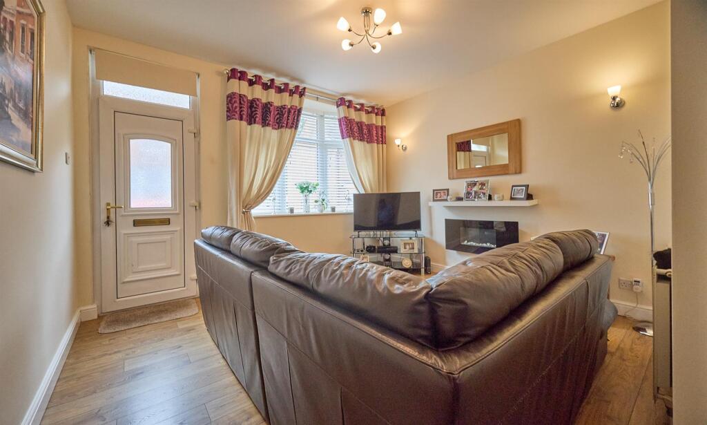 Front Lounge