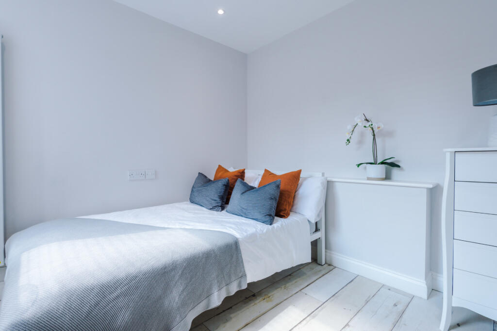 70 Langton Road Bedroom 10