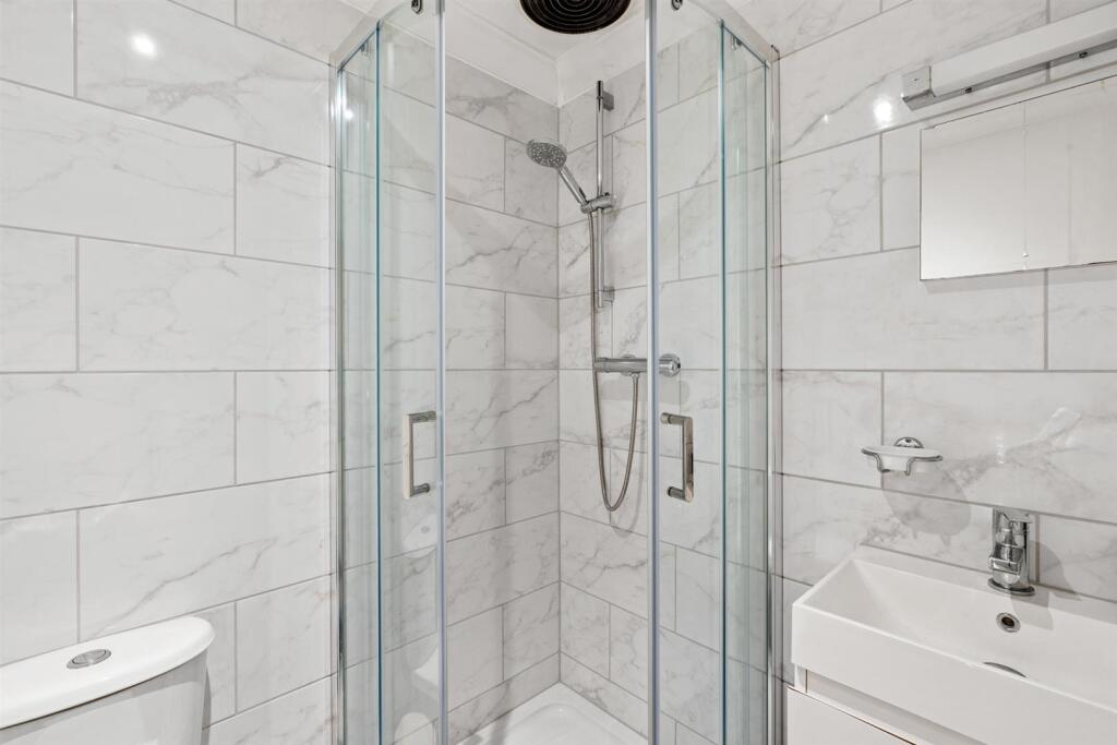 18TaverhamRoad-003 - Copy - Copy.jpg