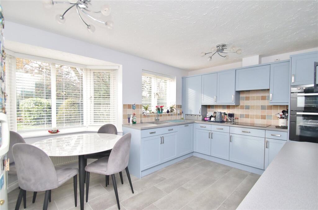 Albion Way, Verwood, Dorset, BH31