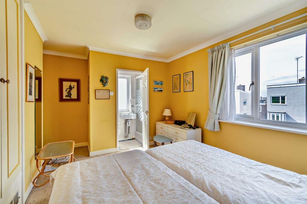 8616202-interior04-800.jpg
