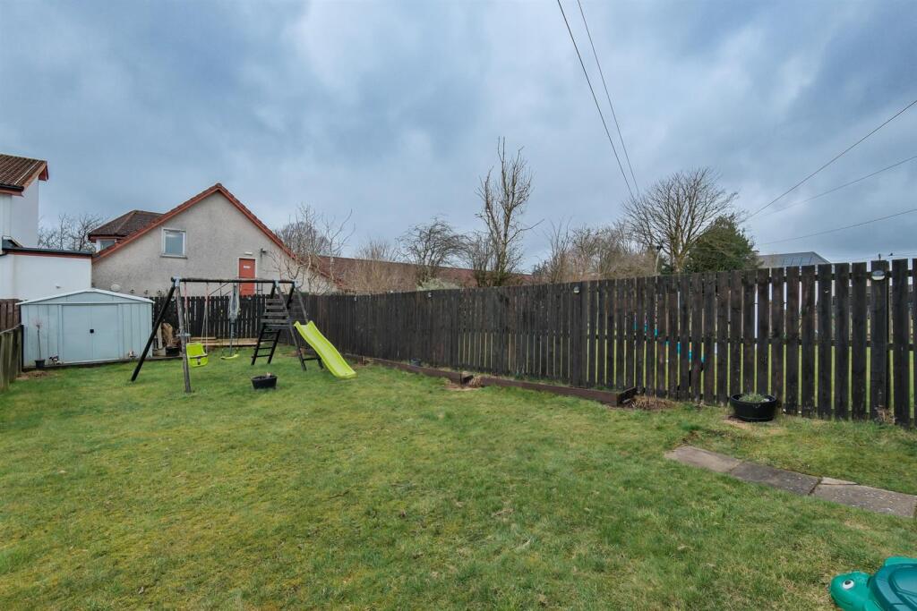 001-7 Quarry Street Shotts ML7 4AE.jpg