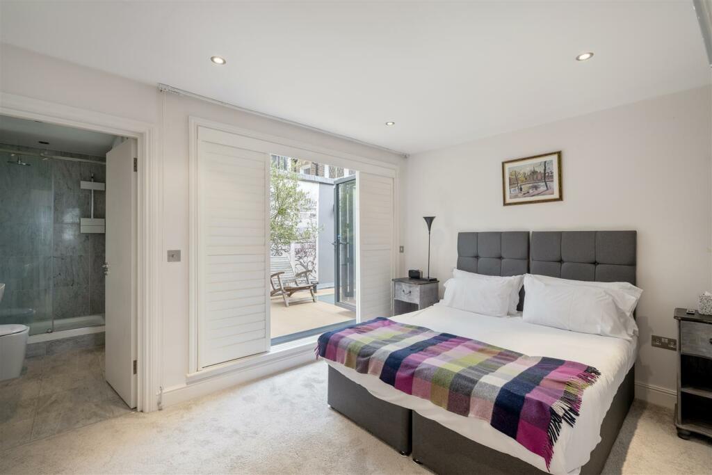 Maskells-9 Petersham Mews-17_Hi.jpg