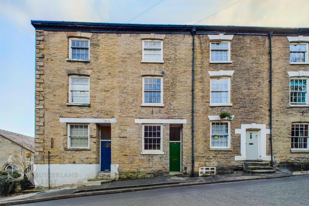 82 High Street