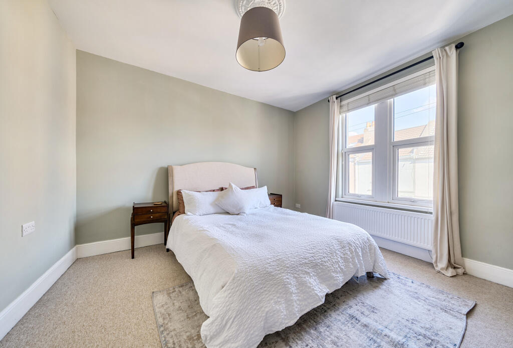 1324067-14-686e9f...