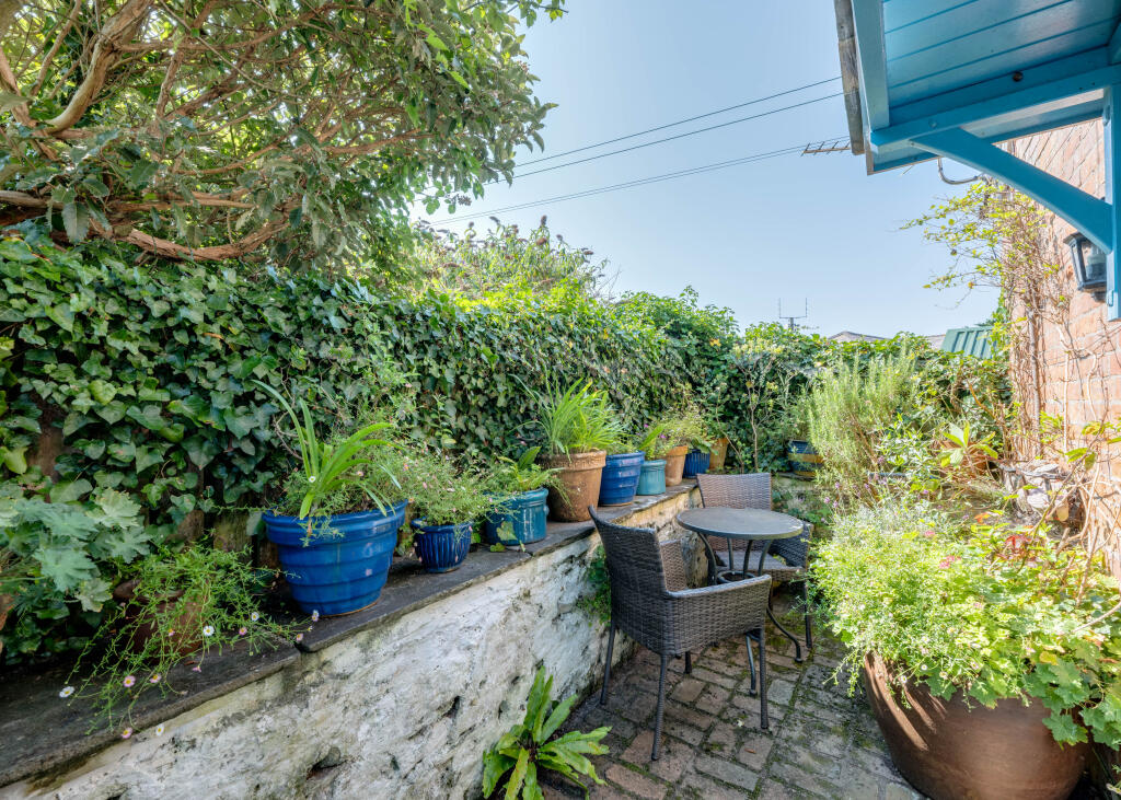 66ac9c3a3851d_Upalong-37