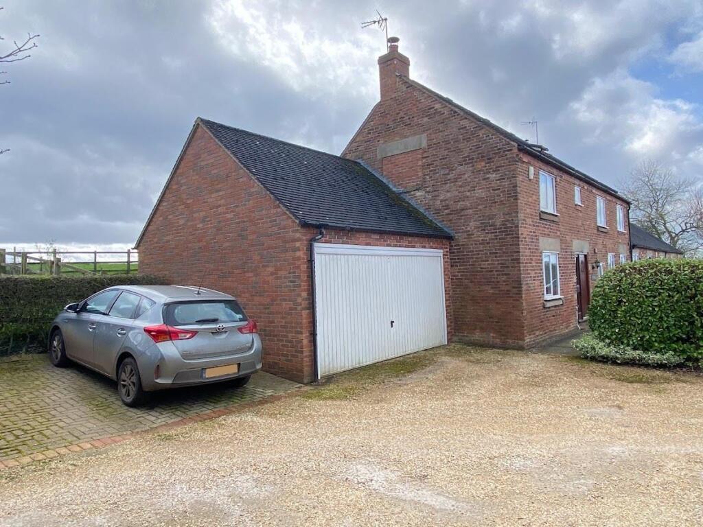 BRICK DOUBLE GARAGE
