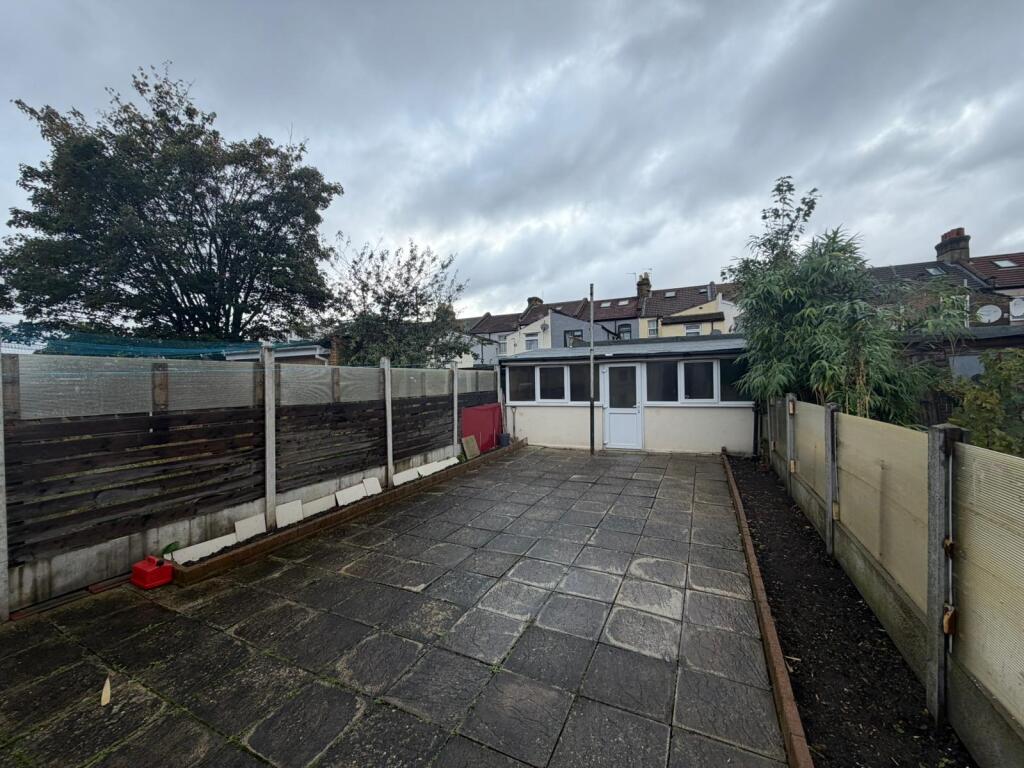 WhatsApp Image 2025-10-20 at 13.12.08_cddf7413