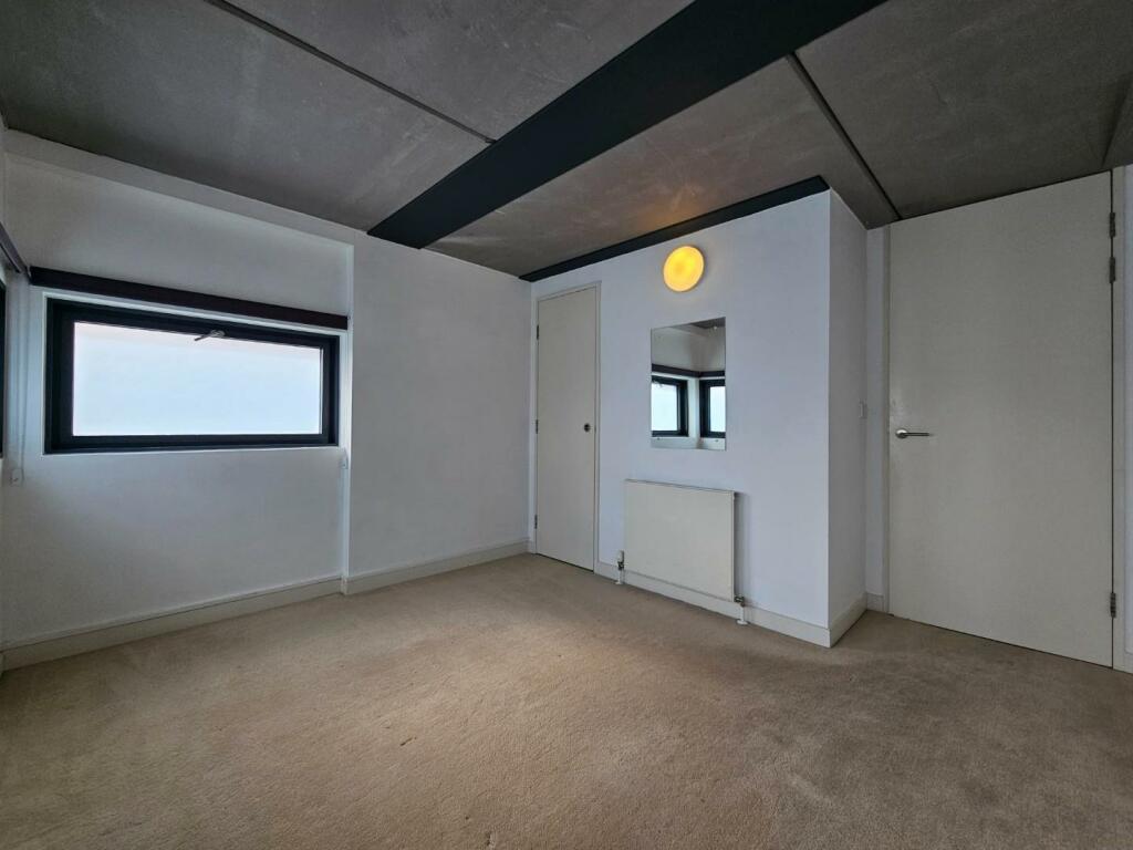 Bedroom 2 Aspect 2