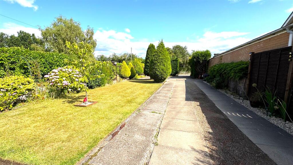 Driveway.jpg