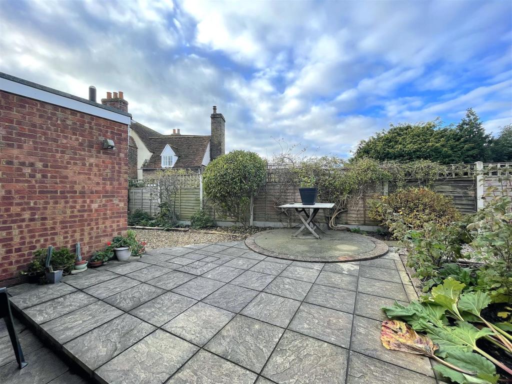 Garden (4).jpeg