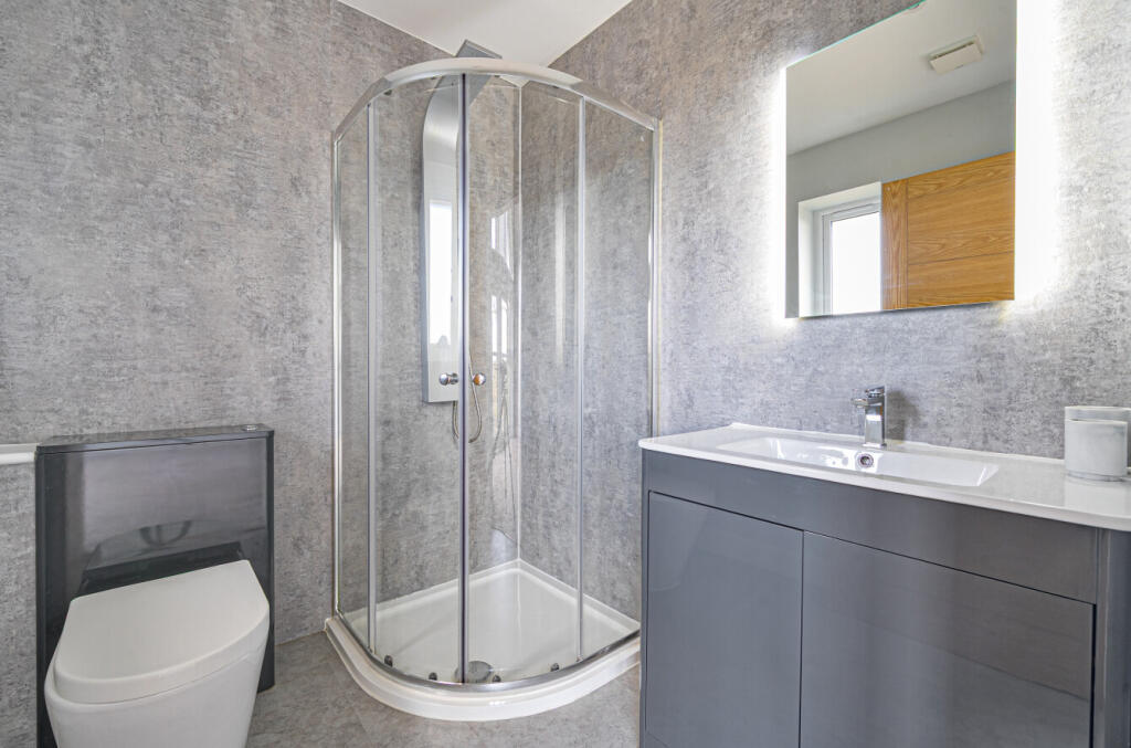 1382617-23-691f2a...