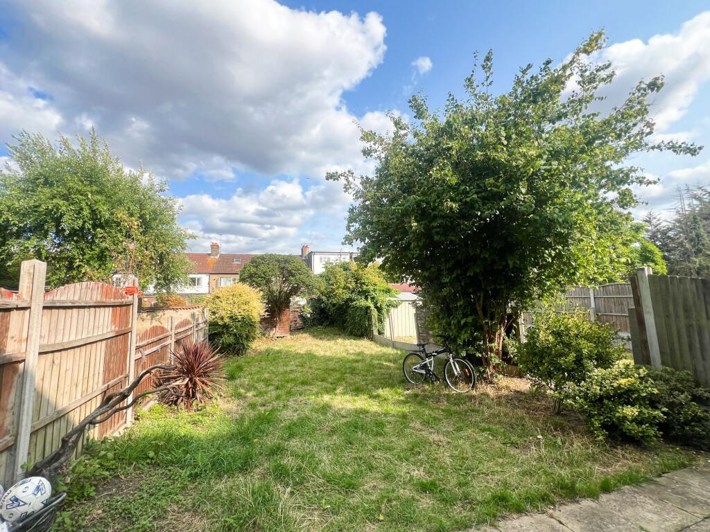 Brockham Drive IG2