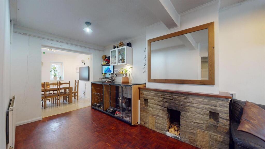 Property for sale by Barrain London