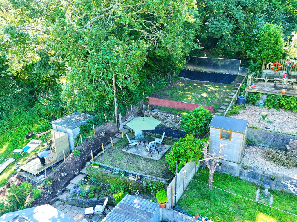 DRONE REAR GARDEN VIEW  2