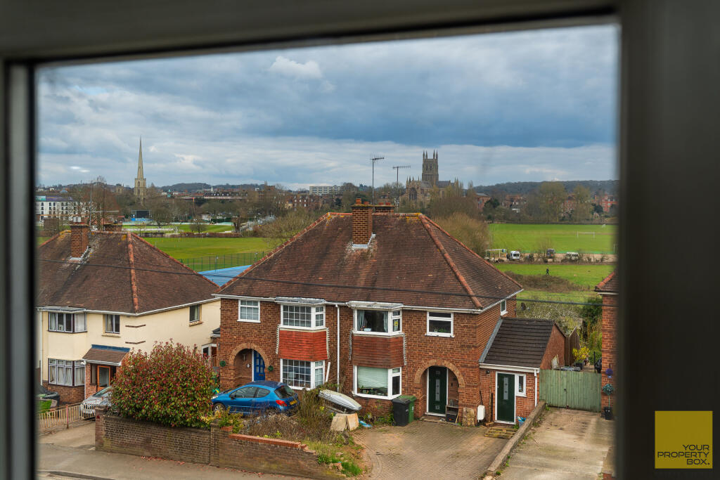 34 Bromwich Road0078