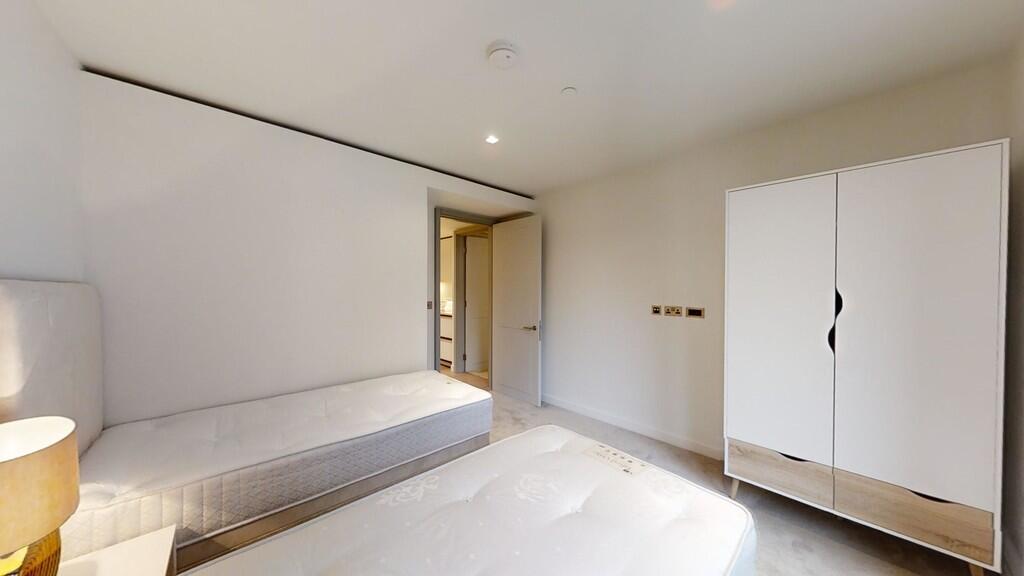 Westmark-Tower-We...