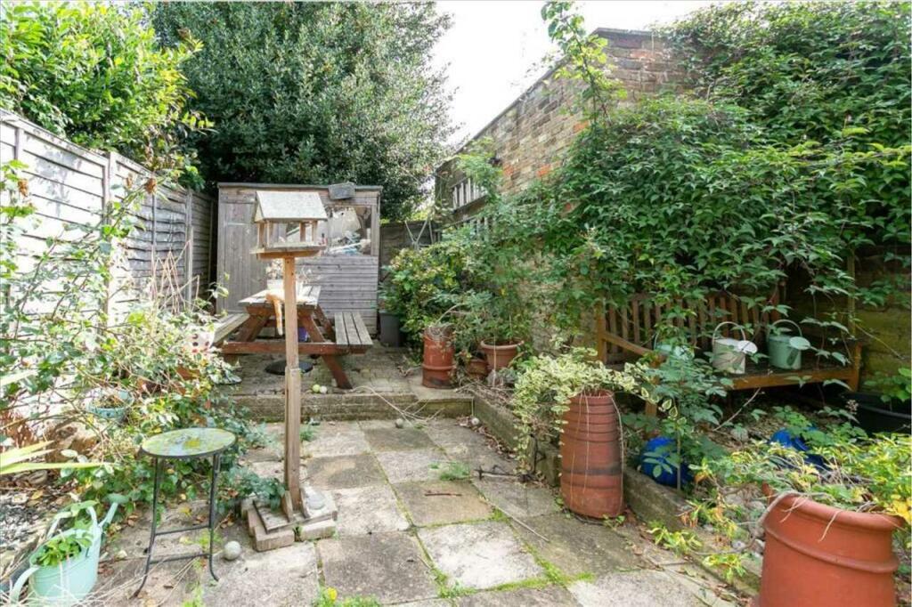 GARDEN