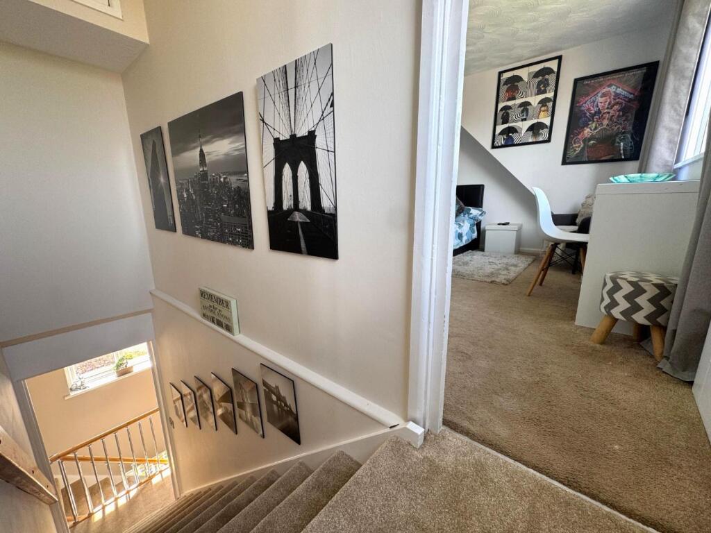 WhatsApp Image 2025-05-01 at 15.33.46_f8848a81.jpg