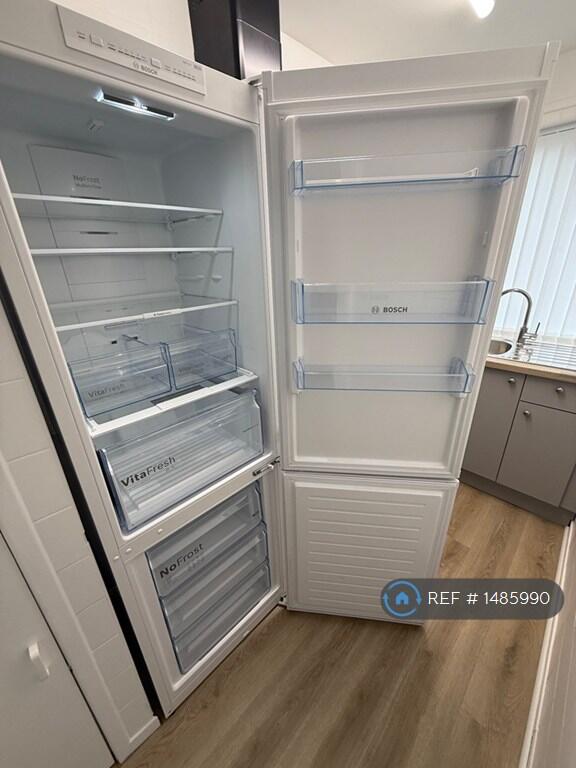 New Bosch Fridge Freezer 