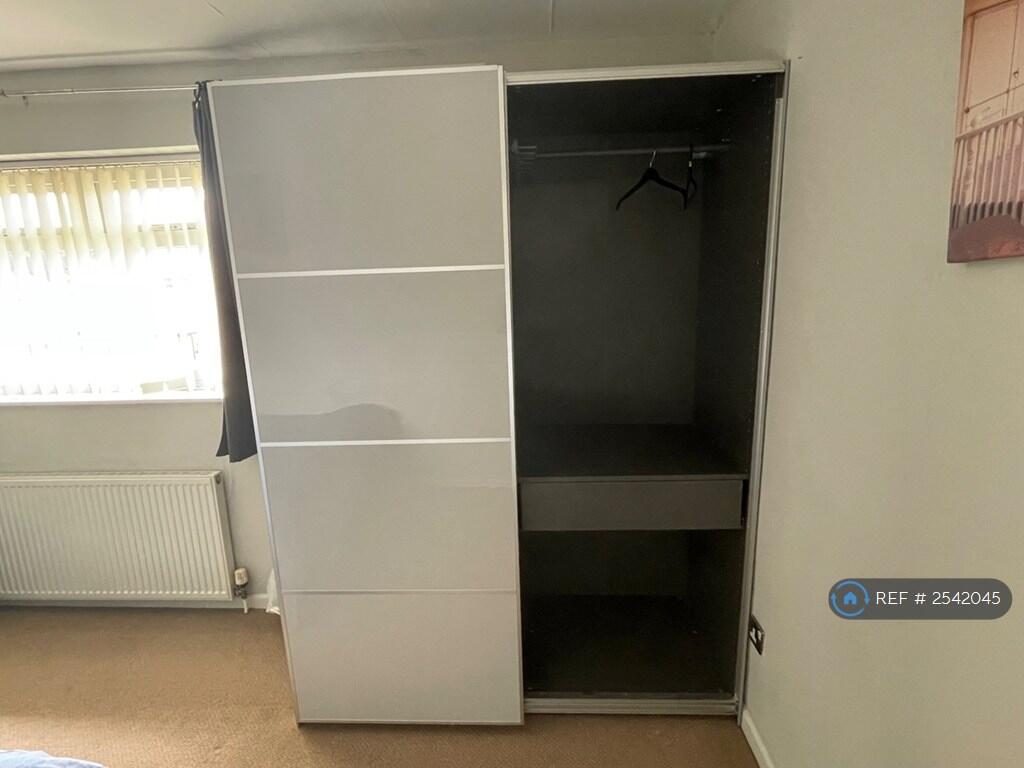 Room 1