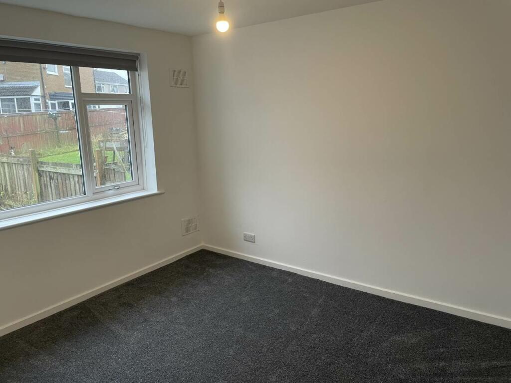 15 Heathmoor Mount, 