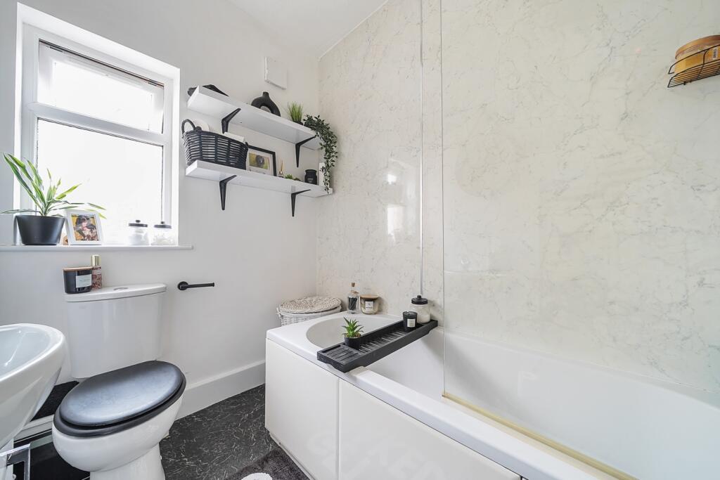 1342975-3-68a47ac9b2596