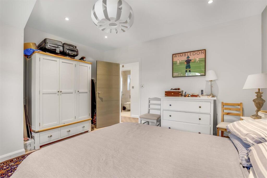_Cinnamon_Apart__Hamilton_Rd__Wimbledon_SW19-6.jpg