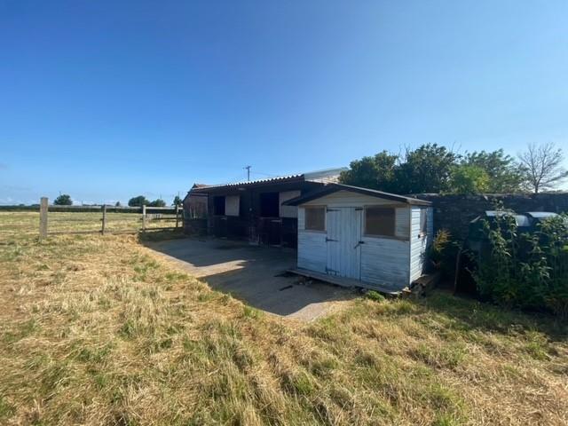 shed and stables.jpg