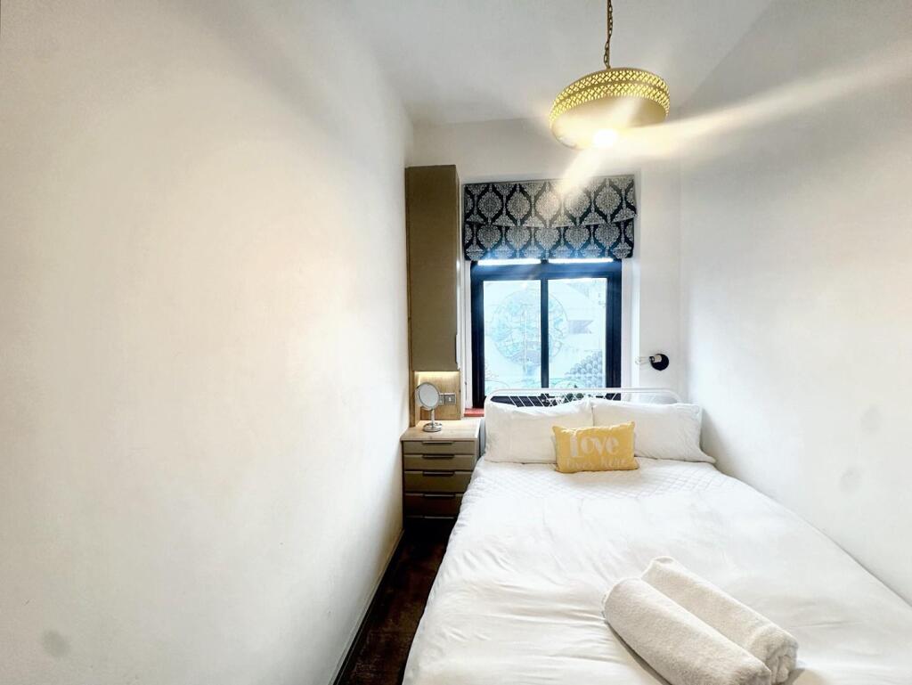 notte bed 2  (1).jpeg